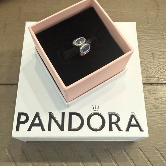 Retired Pandora Oval Blue CZ & ALE Sterling Silver 925 Charm - Picture 1 of 5
